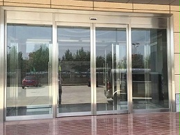 适用于各种门型不锈钢型材的正确清洁保养方法