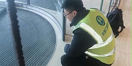 项目入口旋转门专项大保养
