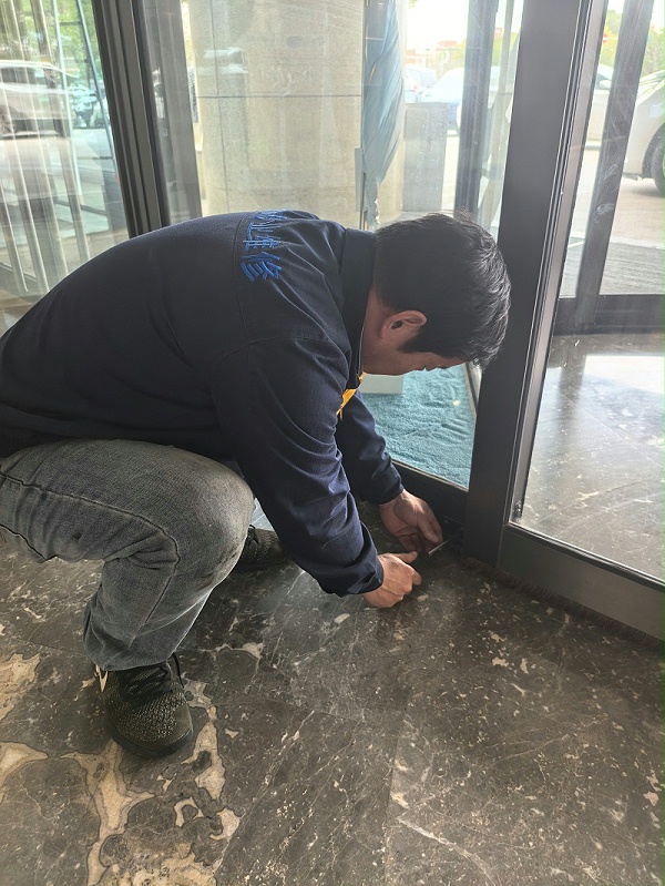 24ea821cce7b1380f611ca9c1c21c74b