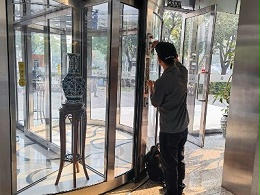 换季自动门保养全攻略：物业经理亲述4个关键步骤，避开90%的故障隐患