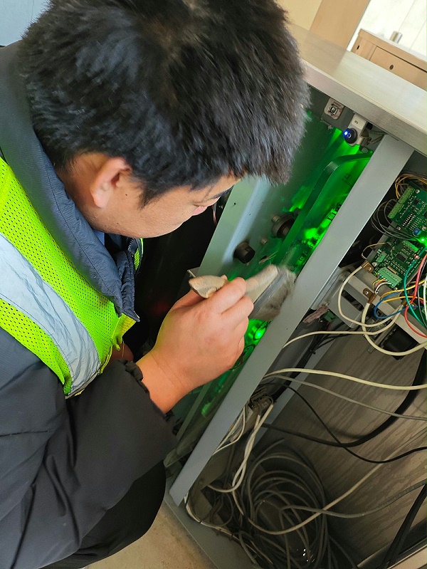 e503f09965ad51820ef4bb7ce18e902b_compress