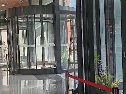 自动门突然打不开怎么办？3个常见故障原因及排查方法
