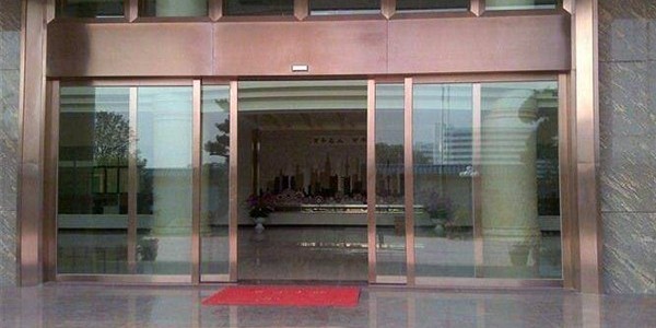 自动感应门维修，通过工作原理为您解析自动门感应故障维修方法