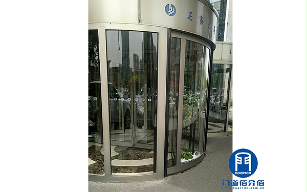 石家庄某大厦KBB自动两翼旋转门维修服务案例