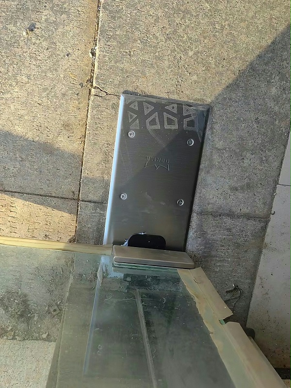 cf79a15a57bfed0cd1e3bf1da5d55a28_compress