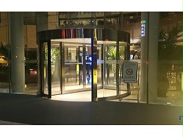 旋转门售后服务案例酒店电动转门保养服务