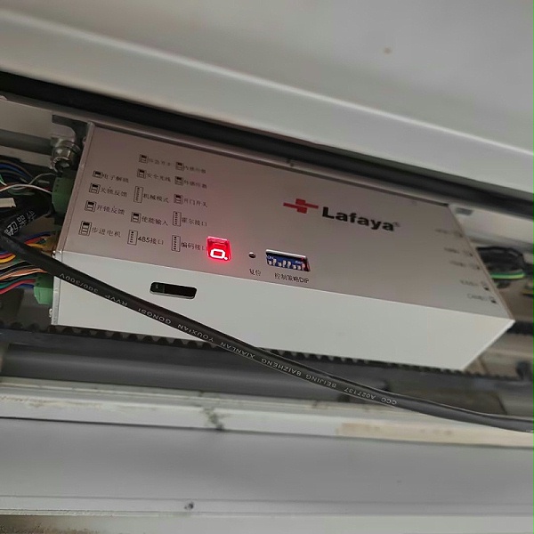 1eab2a16006ceba92f250c57636aa12e_compress