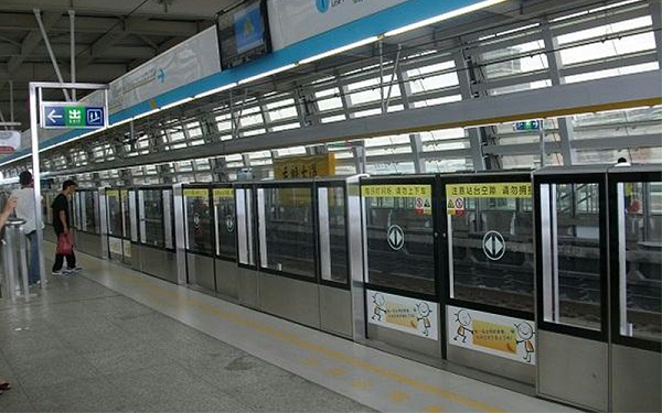 地铁站台屏蔽门常见故障分析与维修方法介绍