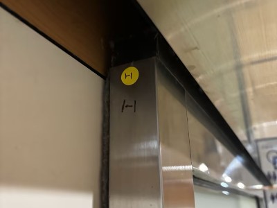 平滑门不动怎么办？常见原因与维修检查要点｜门道佰分佰