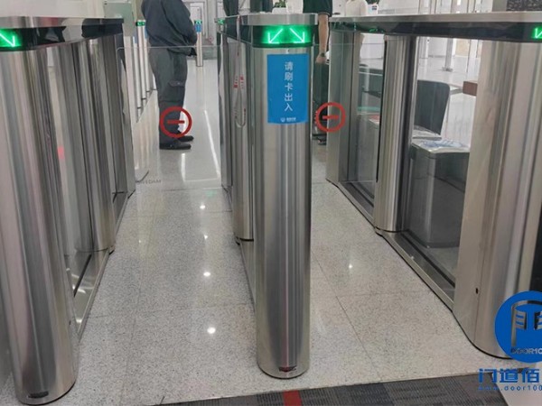 案例介绍丨<i style='color:red'>速通门指示灯维修</i>更换服务项目