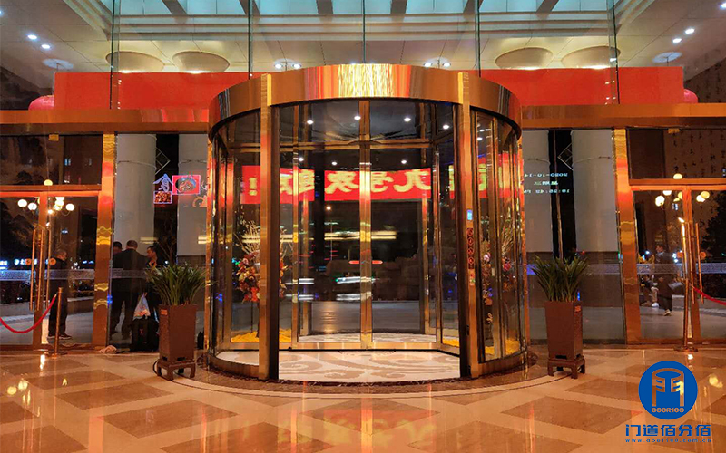 以旧换新案例丨北京金台饭店大成路分店电动旋转门整体更换项目