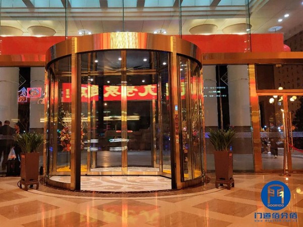 以旧换新案例丨北京金台饭店大成路分店电动旋转门整体更换项目