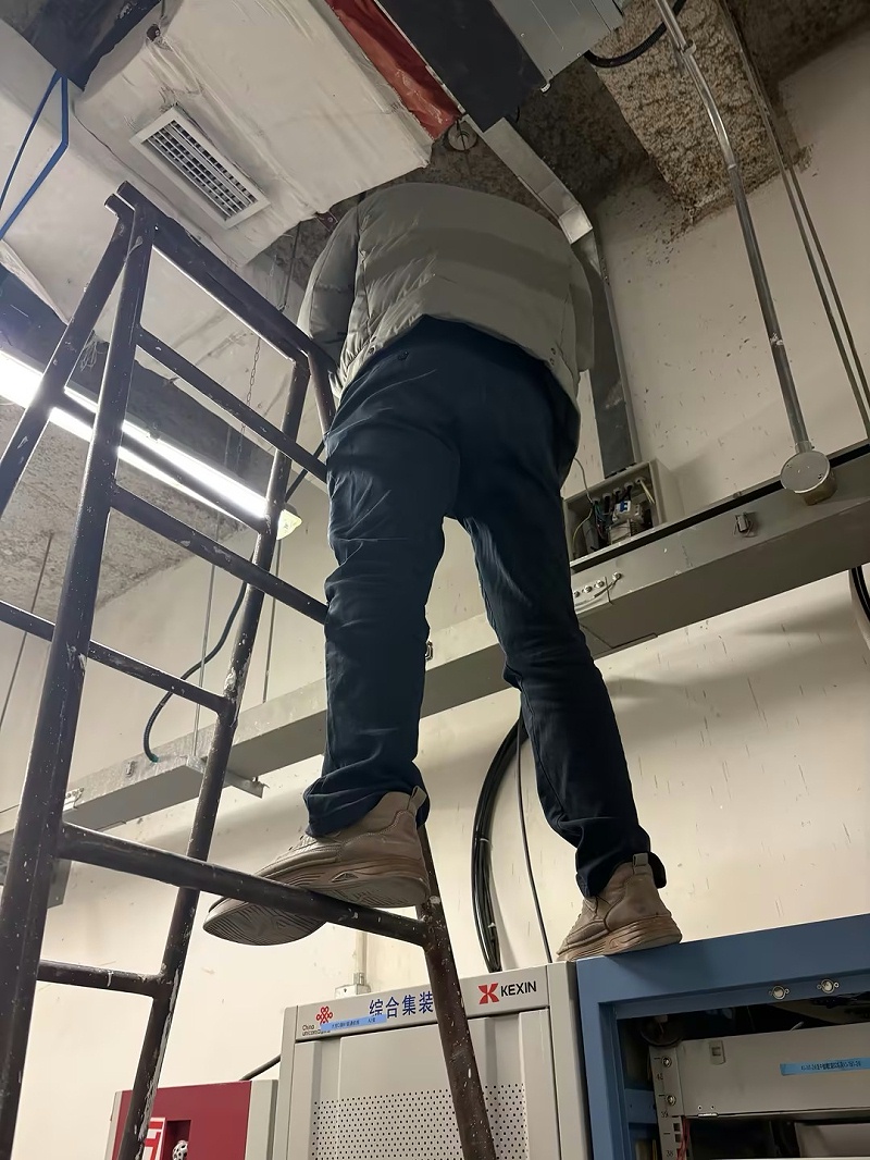 5e12cff2b9690e66ad26701553fb8ea7