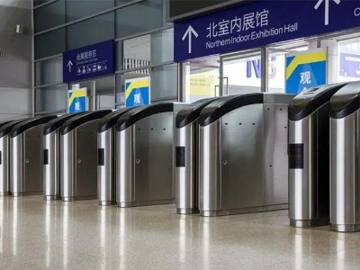 户外与室内<i style='color:red'>闸机保养</i>差异及要点