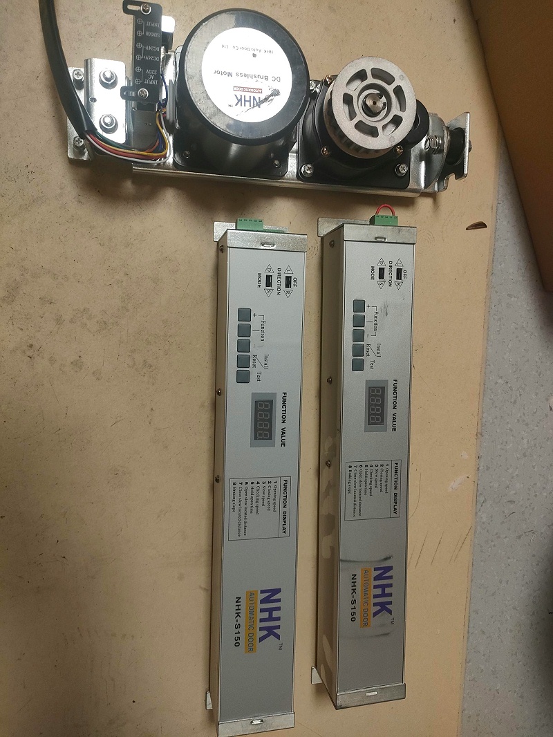 a0ebbb33e6e6fafd8fce1a128c305170_compress