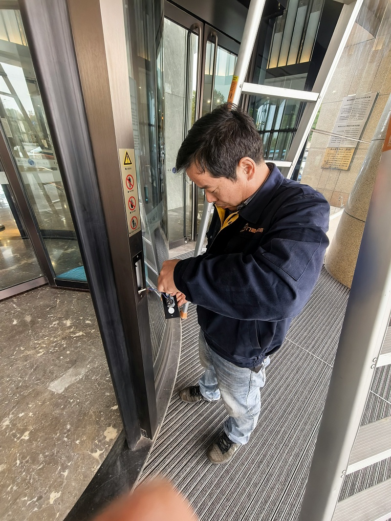 67b85dfe56572c273bc614f71dfca5cd