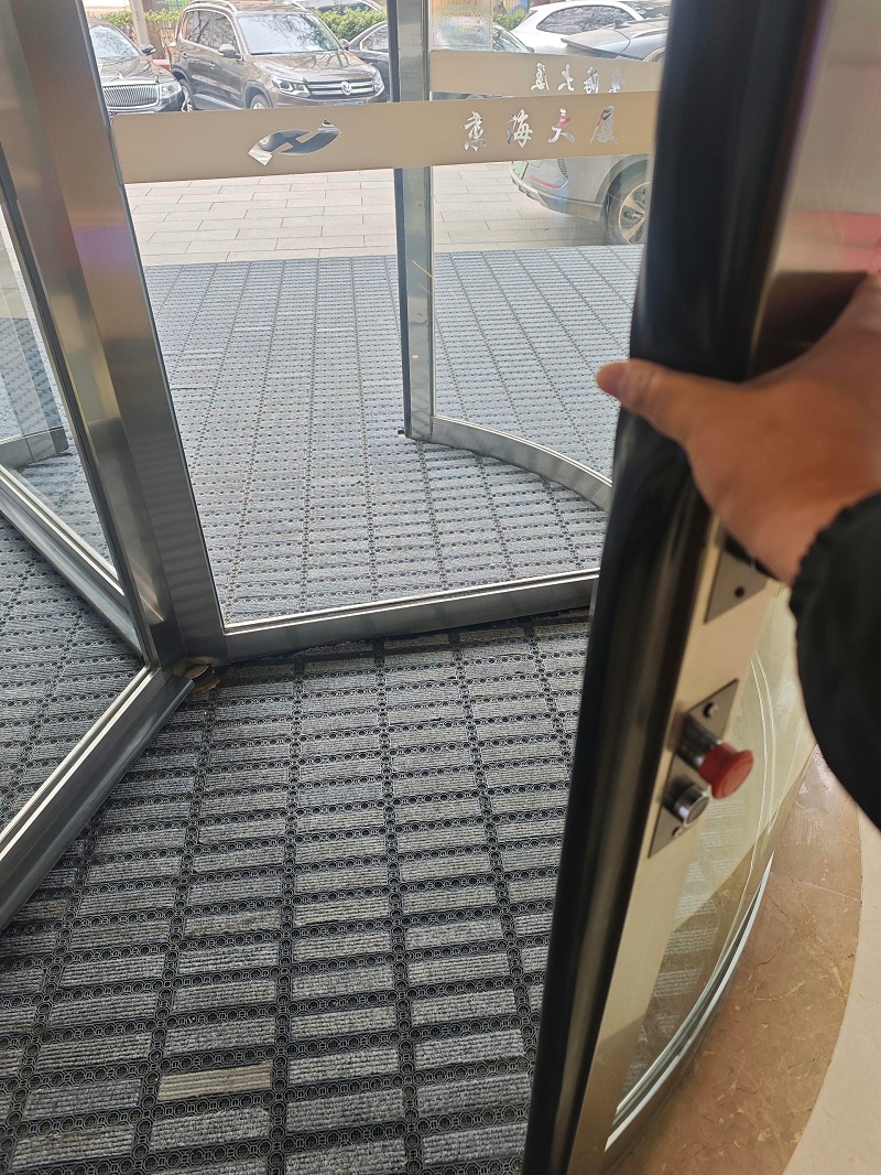 d2be7c4cb7745cd4ed227a875fd3753e_compress