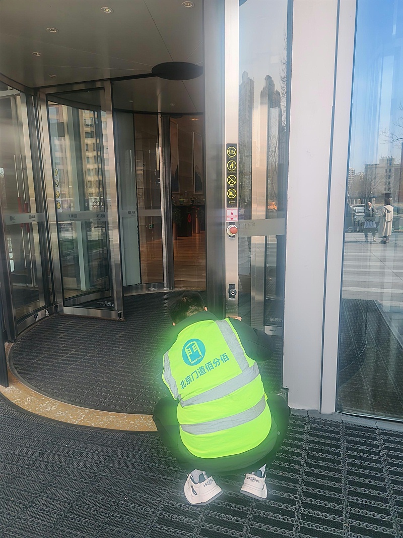 b8ad33571fdd642d1542898a223419fc_compress