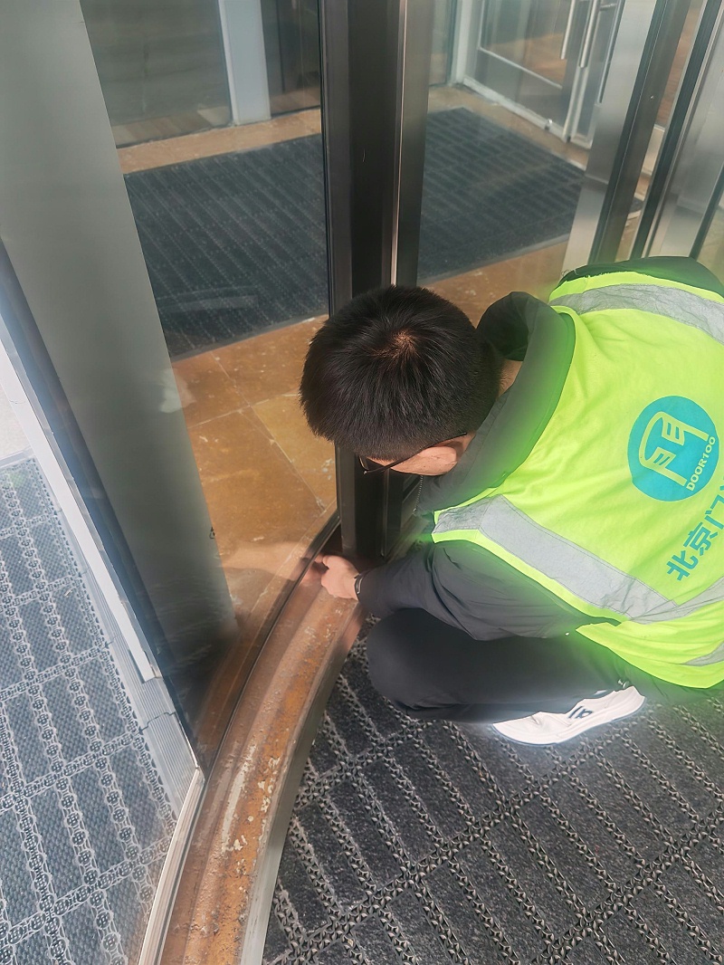 ba4fe7db6af2cdbbba8717247b7ec273_compress