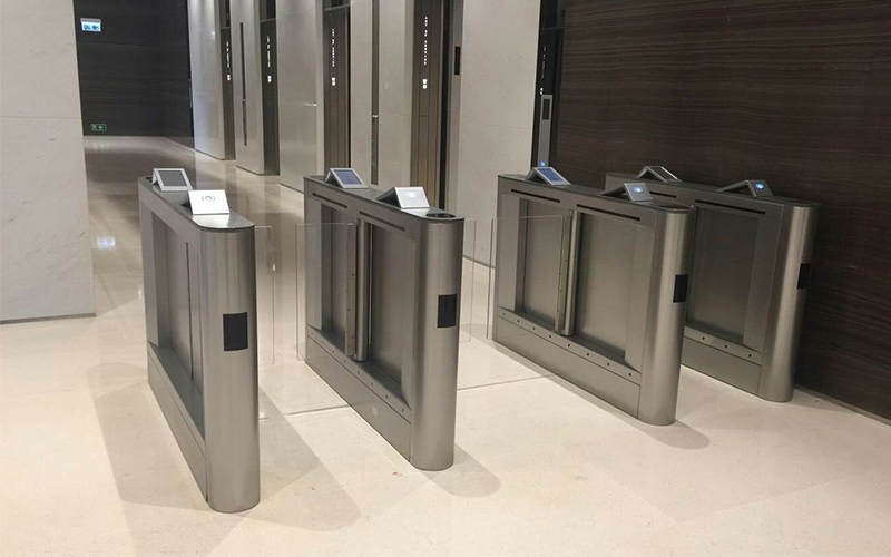 速通门维修公司教你正确区分速通门、防撞摆闸和普通摆闸