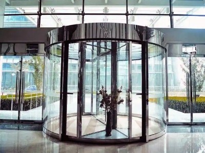 不同角度分析旋转门维保工作的重要性