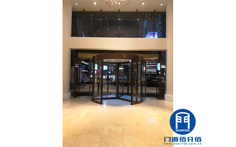 宁波某酒店智汇门道两翼自动旋转门维修服务