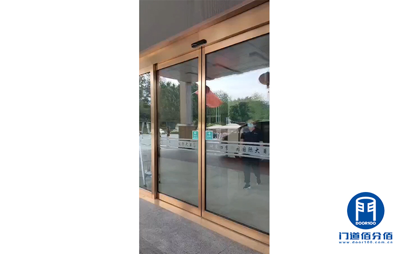 自动玻璃感应门启动与防夹二合一感应器安装服务