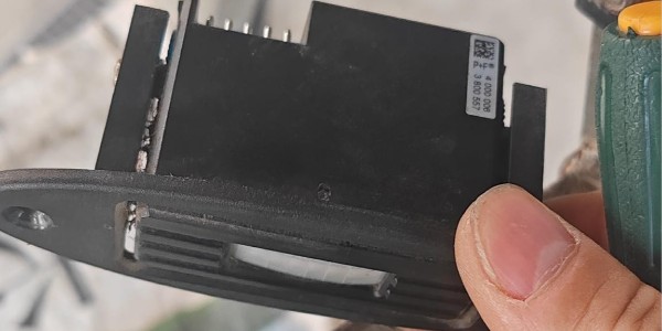 旋转门“转个不停”？可能是雷达感应器在“捣鬼”！